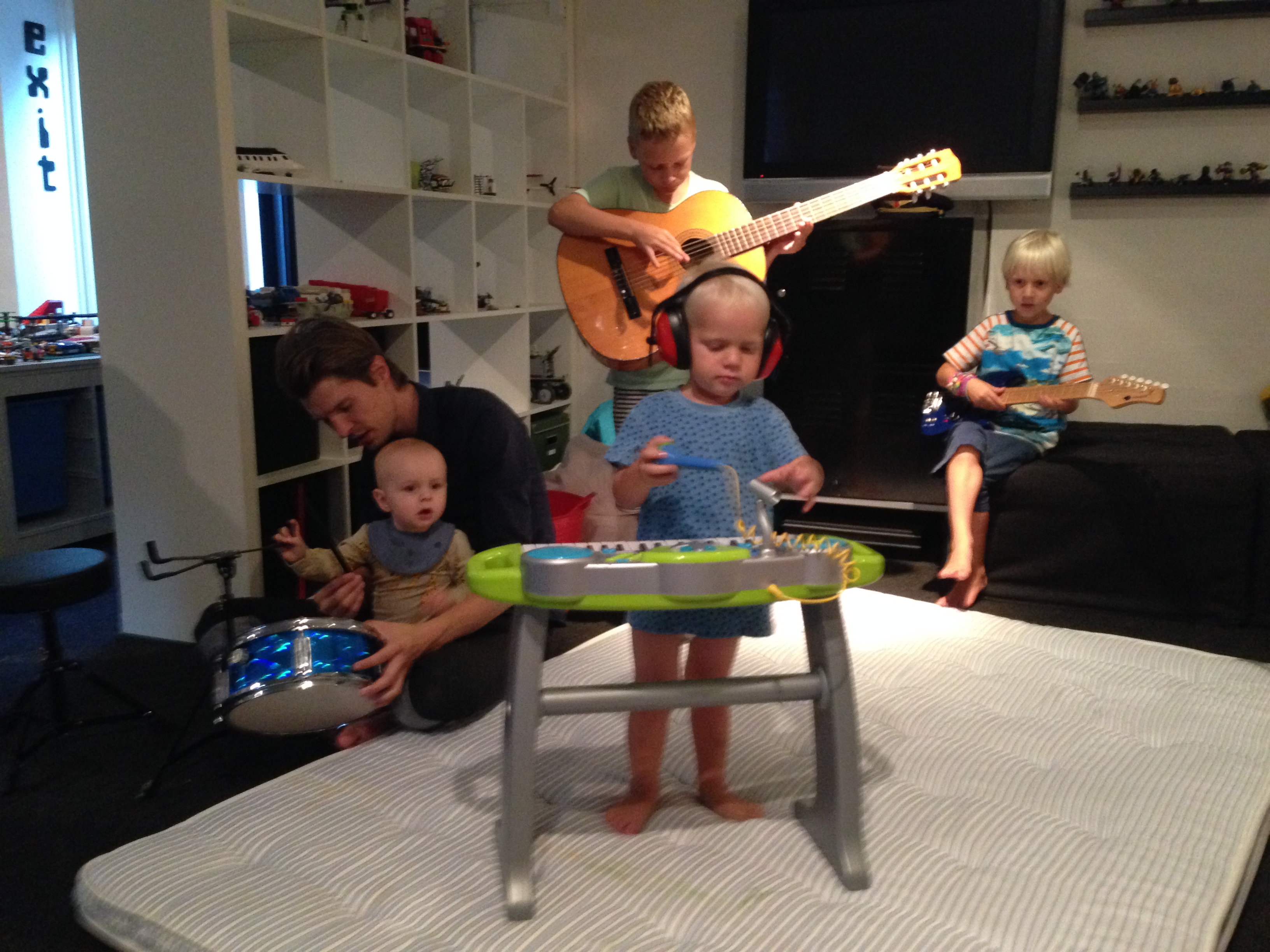 Jacob er med i et band!