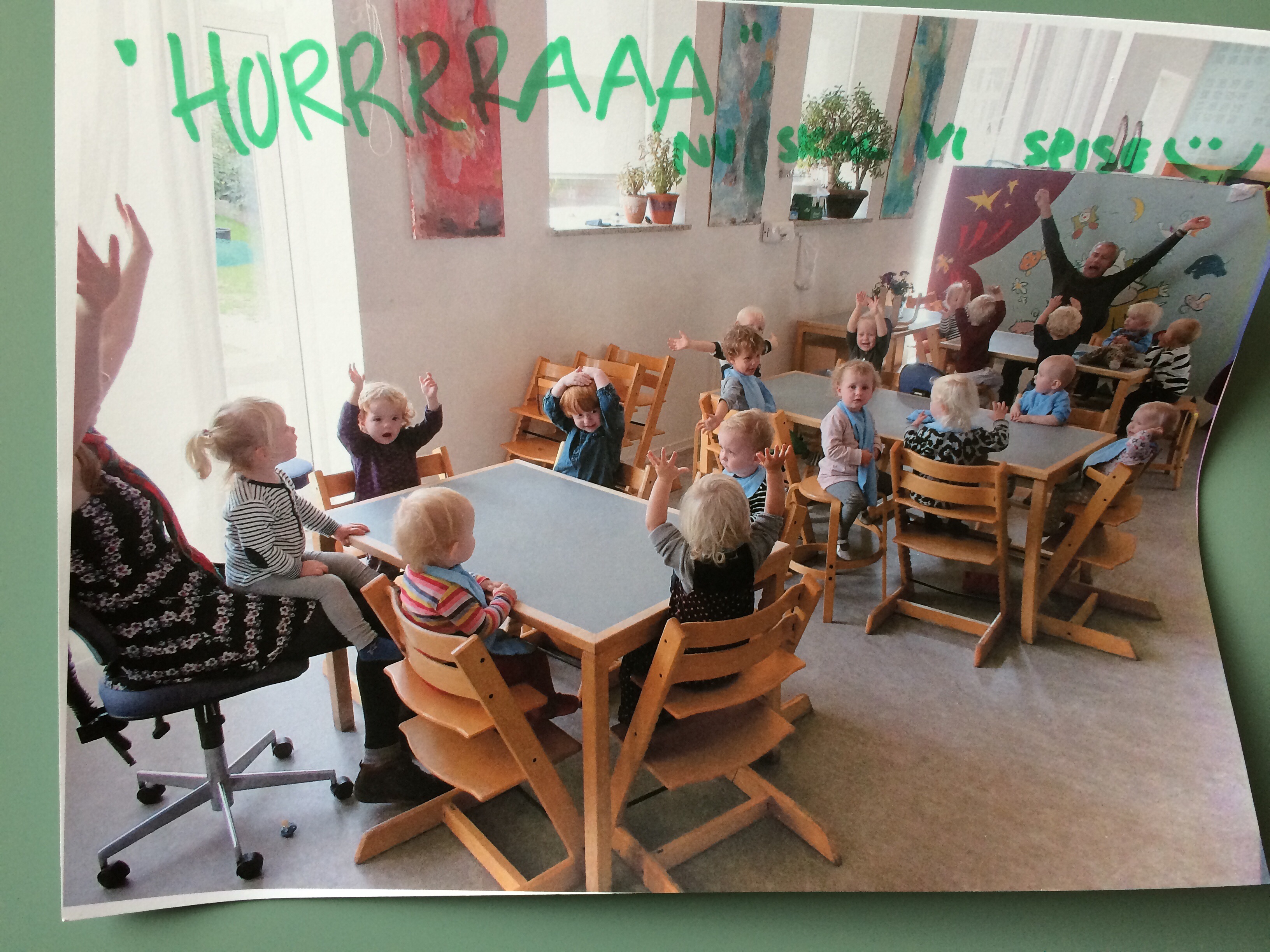 Frokost i vuggestuen.