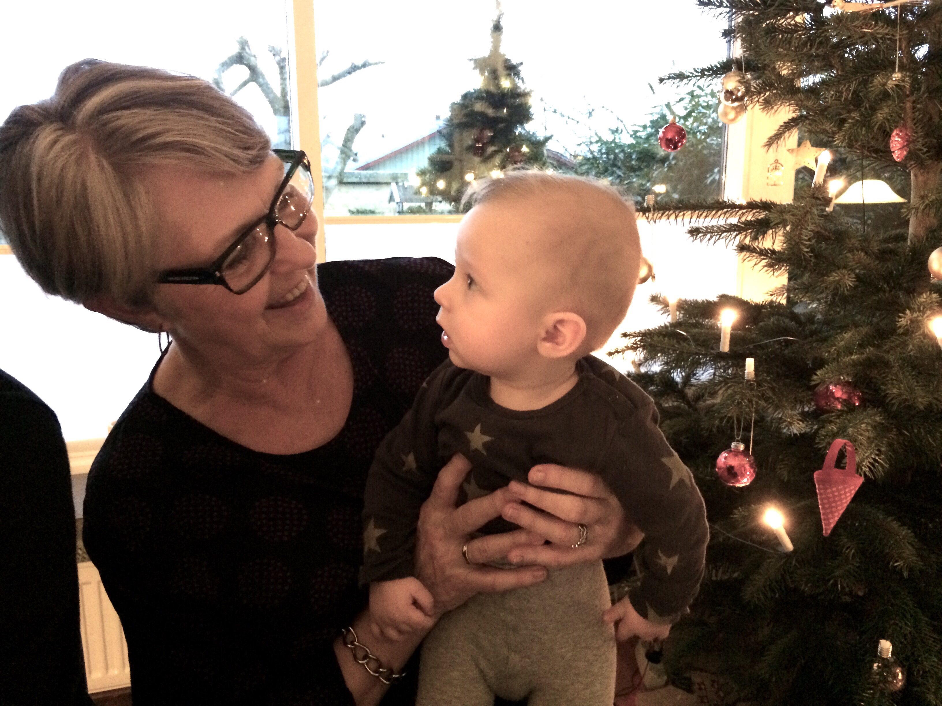 Farmor og Emil.